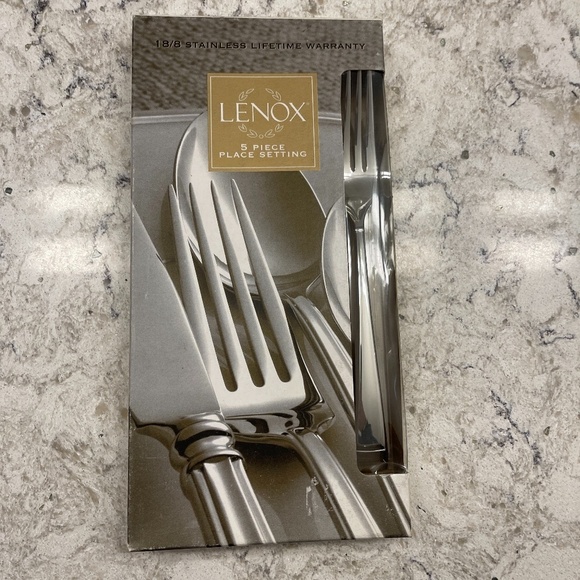 Lenox 5 Piece Place Setting -Federal Platinum - Picture 1 of 6